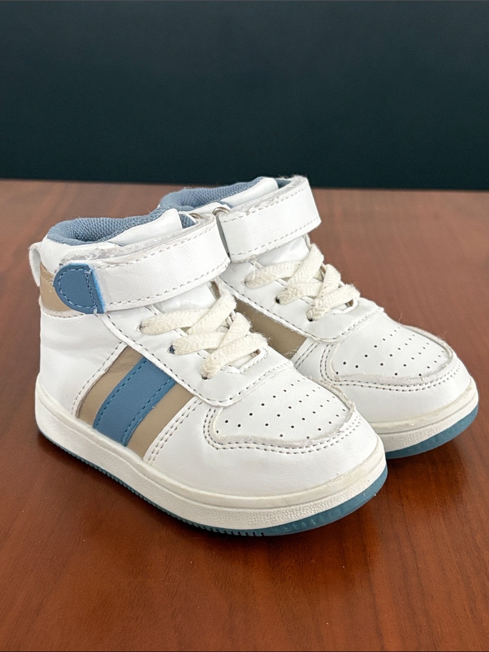 Children's Place First Steps Colorblock High Top Sneakers, size 4